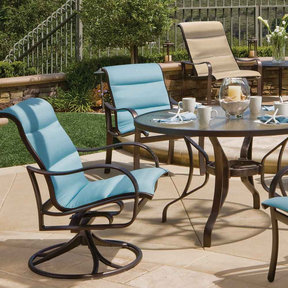 Shoreline Padded Sling Dining