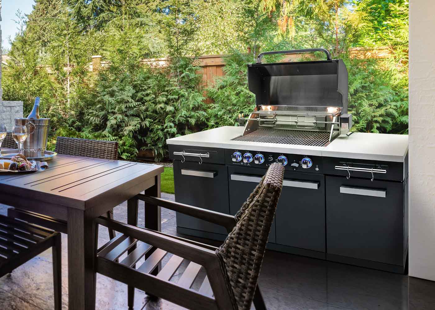 Mont Alpi Outdoor 957 BBQ Island in Black Stainless - Image 4